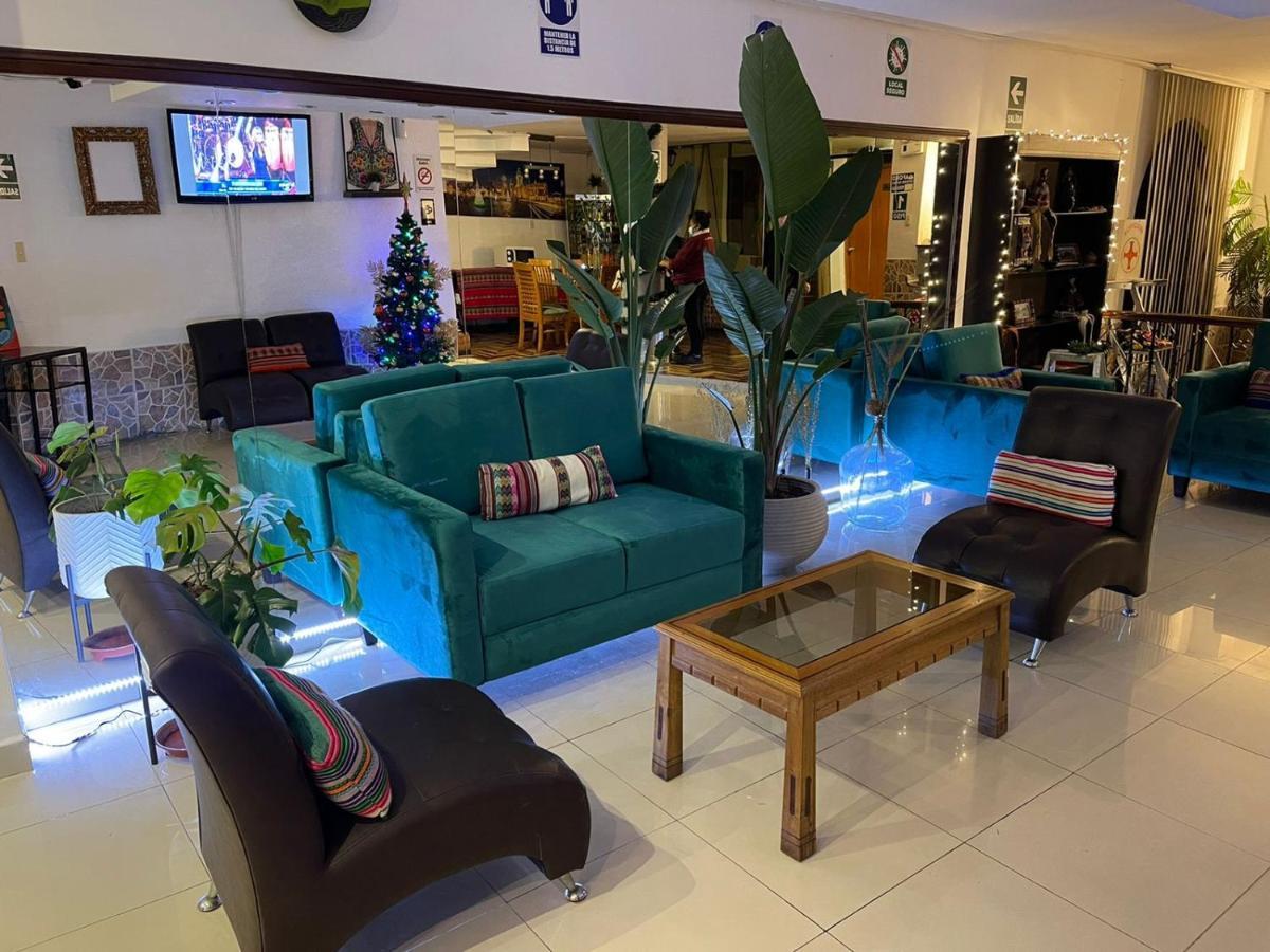 Casahotel Jockey Plaza Mall Lima Exterior foto