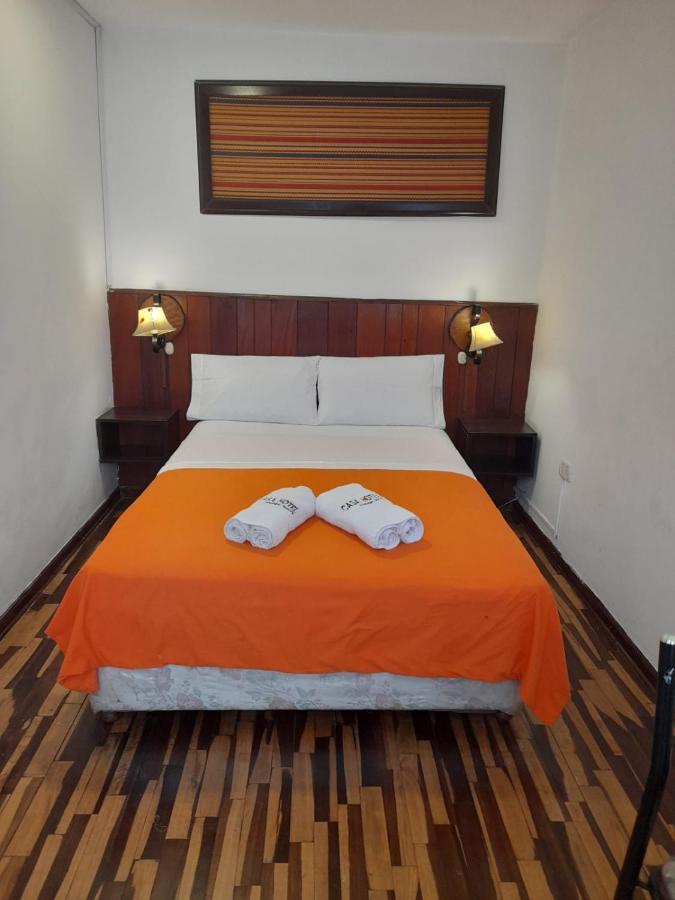 Casahotel Jockey Plaza Mall Lima Exterior foto