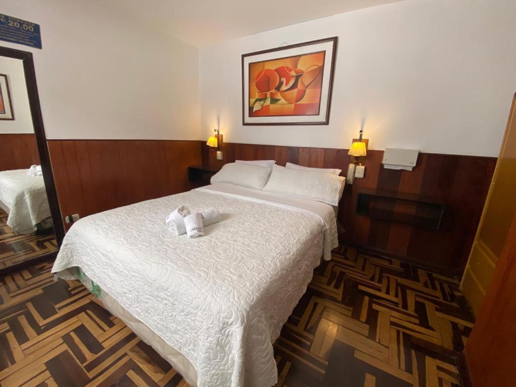 Casahotel Jockey Plaza Mall Lima Exterior foto